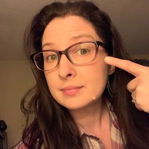 Meet your Posher, Molly